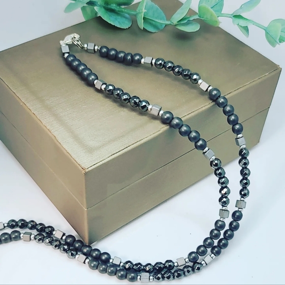 Hematite Om charm necklace 6 mm - Picture 2 of 4